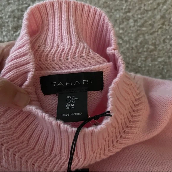 TAHARI Women’s Baby Pink Wool Blend Knit Tunic Sweater Size M Boho Oversized NWT - Picture 6 of 10